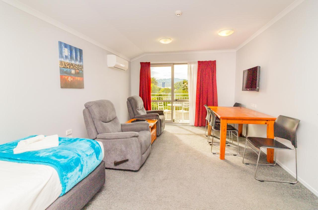 Bks Premier Motel Esplanade Lower Hutt Bagian luar foto