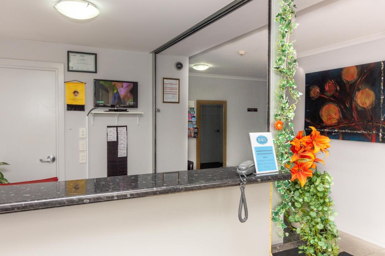 Bks Premier Motel Esplanade Lower Hutt Bagian luar foto