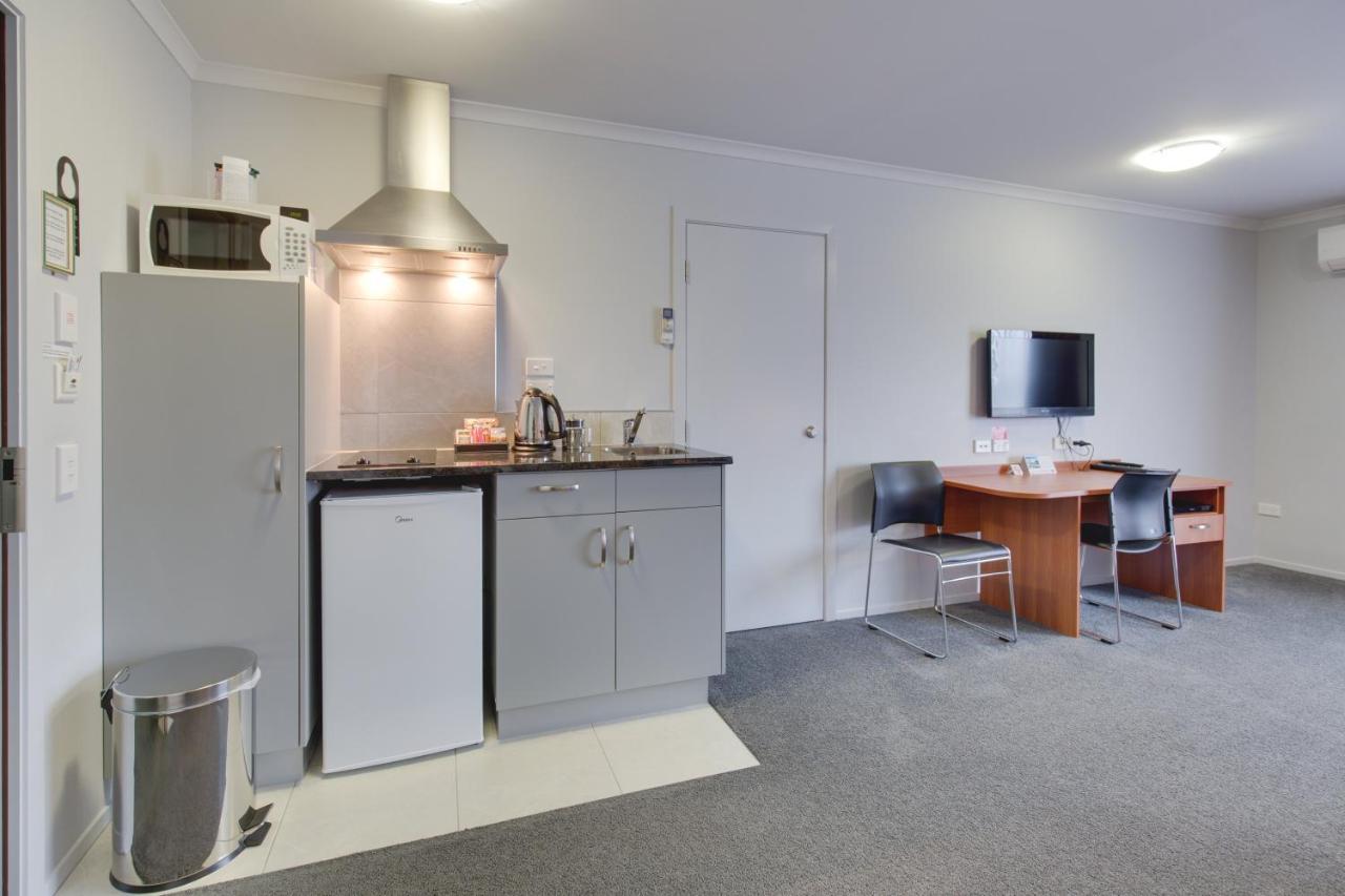 Bks Premier Motel Esplanade Lower Hutt Bagian luar foto