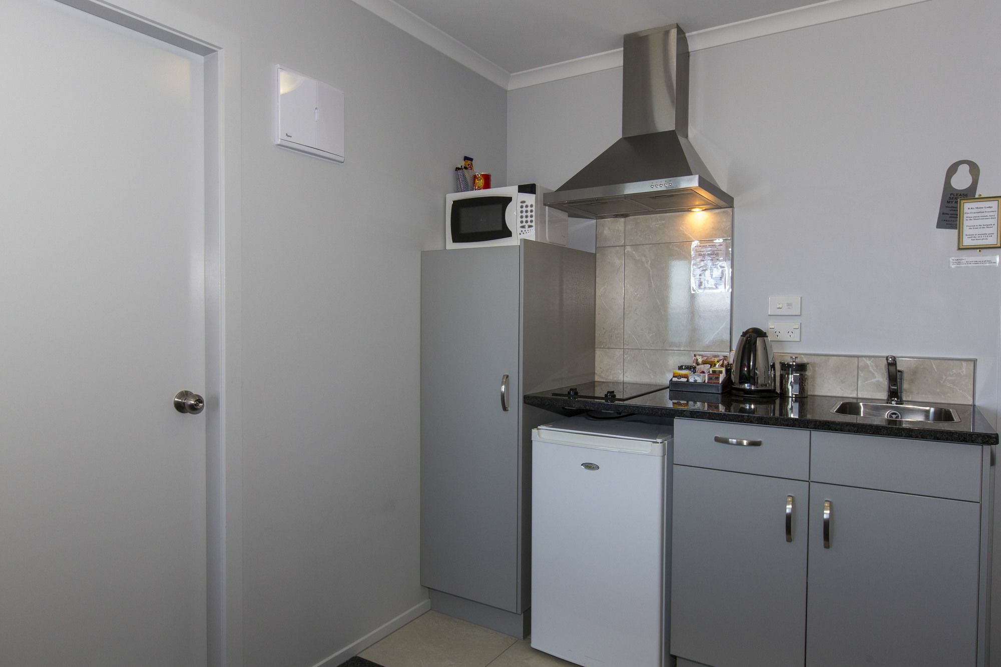 Bks Premier Motel Esplanade Lower Hutt Bagian luar foto