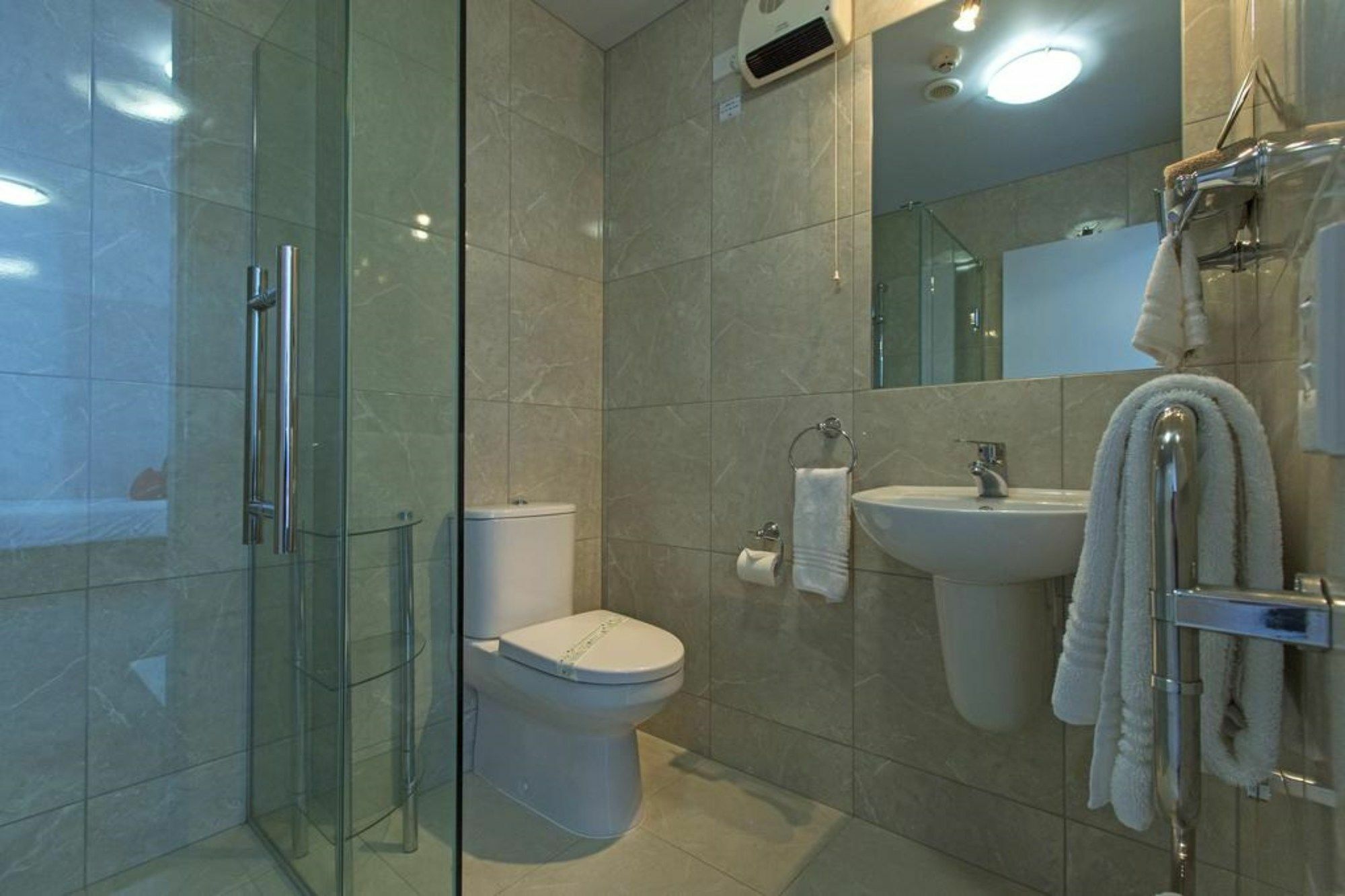 Bks Premier Motel Esplanade Lower Hutt Bagian luar foto